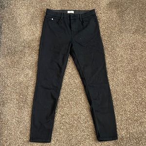 Brand new never worn stretchy jeans